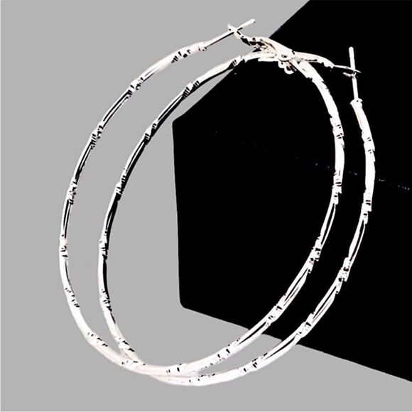 5 Piece Mystery Jewelry Box Or Not so Mystery I’ll Send your Likes! - Picture 10 of 15